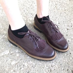 Clarks somerset maroon oxfords shoes size 7